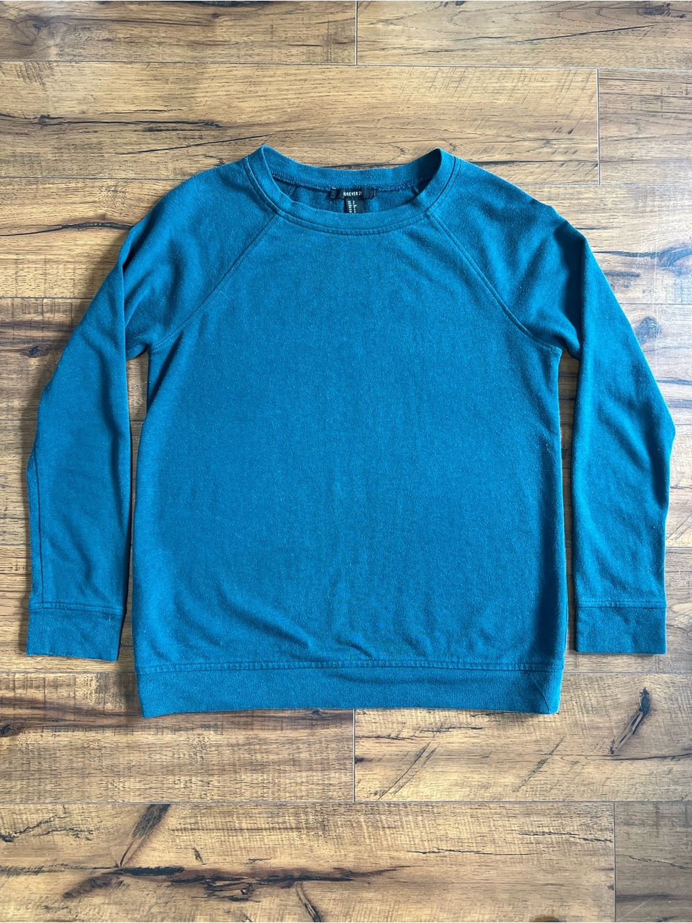 ❄️☃️ Forever 21 Long Sleeve Crewneck Sweater